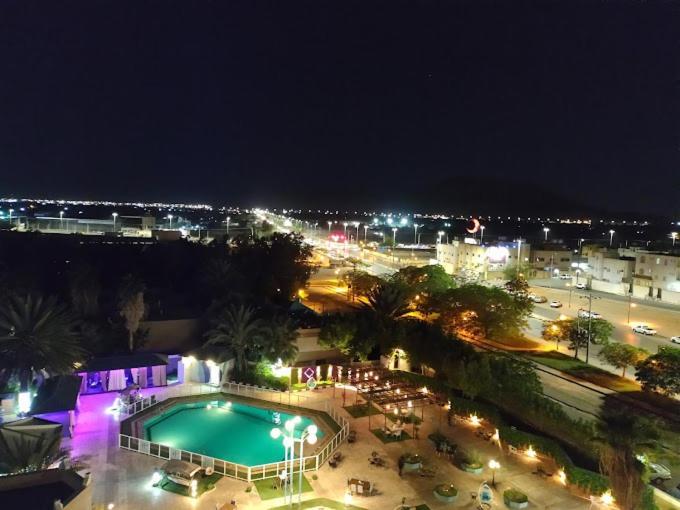فندق جلوريا إن نجران المظهر الخارجي الصورة